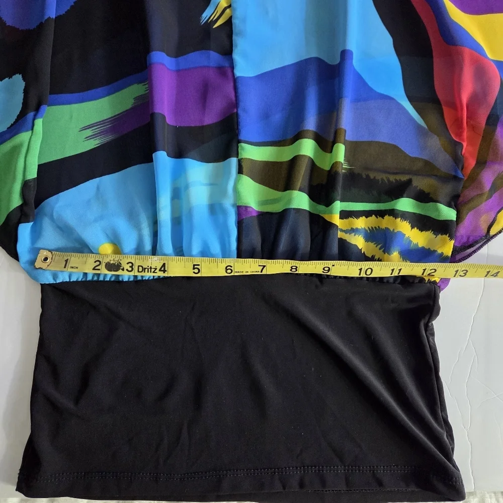 Colorful Imagine Abstract Women's Blouse - Picture 4 of 7